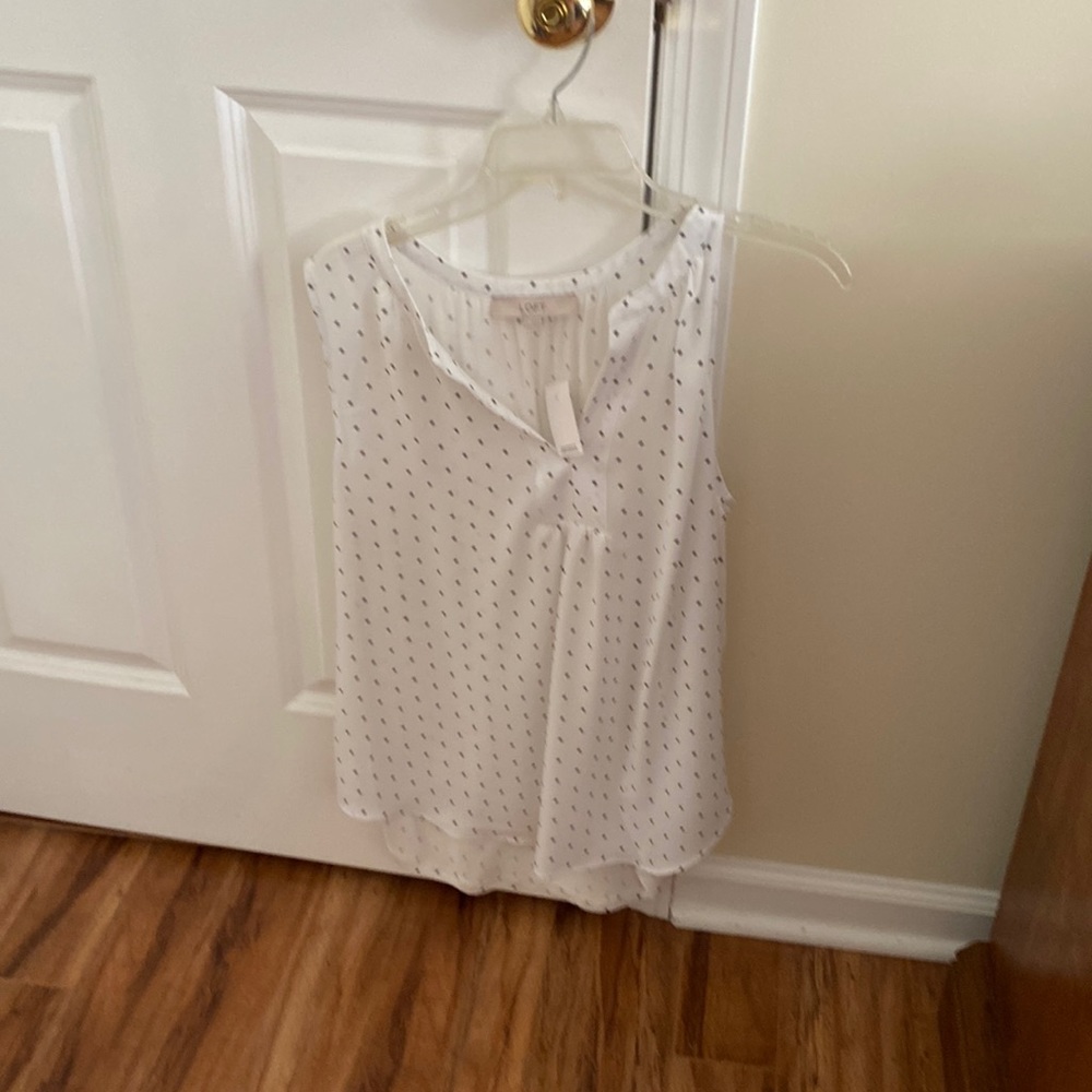 Sleeveless top